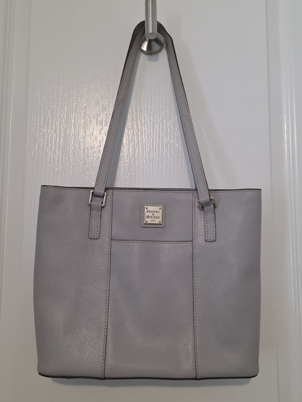 Dooney & Bourkey Lexington Tote Light Gray Shopper Shoulder Bag